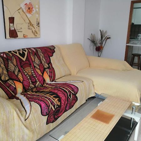 1 Bedroom Apartment With Stunning Sea View Arona  Ngoại thất bức ảnh