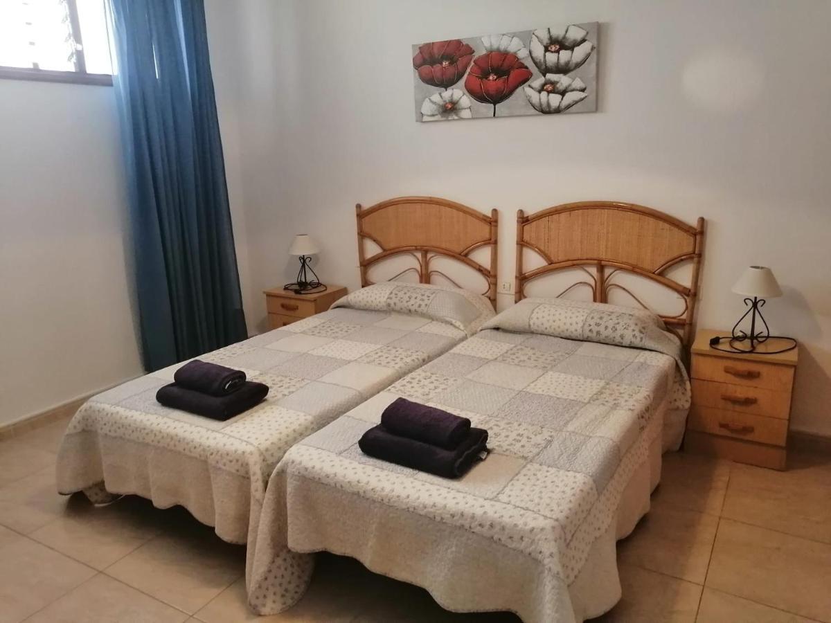 1 Bedroom Apartment With Stunning Sea View Arona  Ngoại thất bức ảnh