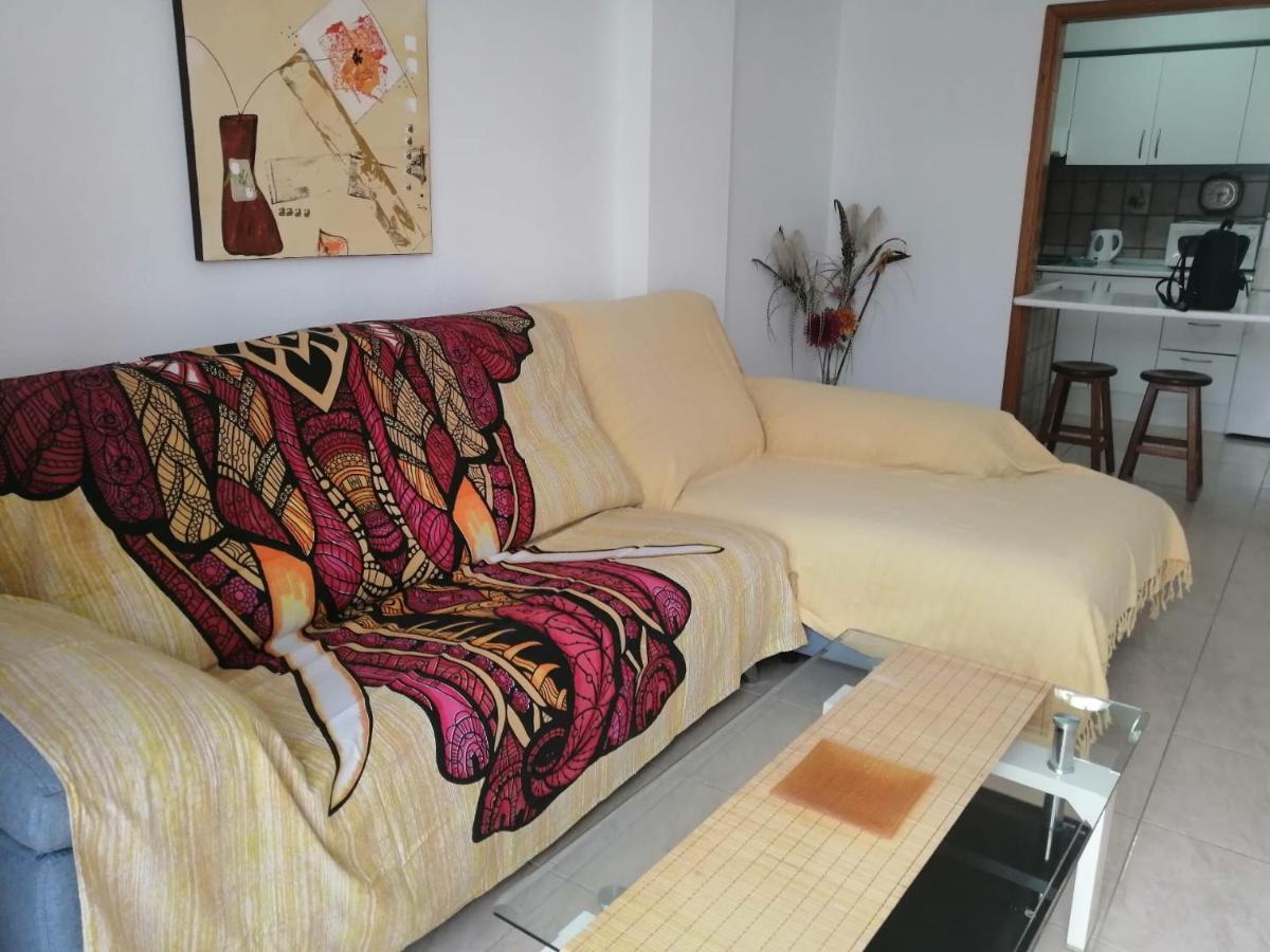 1 Bedroom Apartment With Stunning Sea View Arona  Ngoại thất bức ảnh